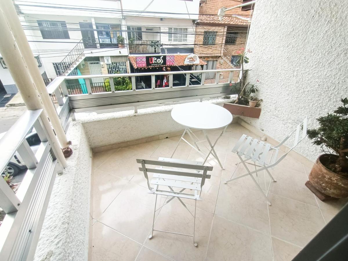 Casa Clandestina Guest House Medellin Exterior photo
